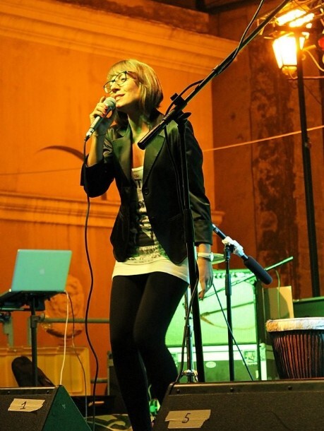 Alessandra Becelli cantante italiana pop